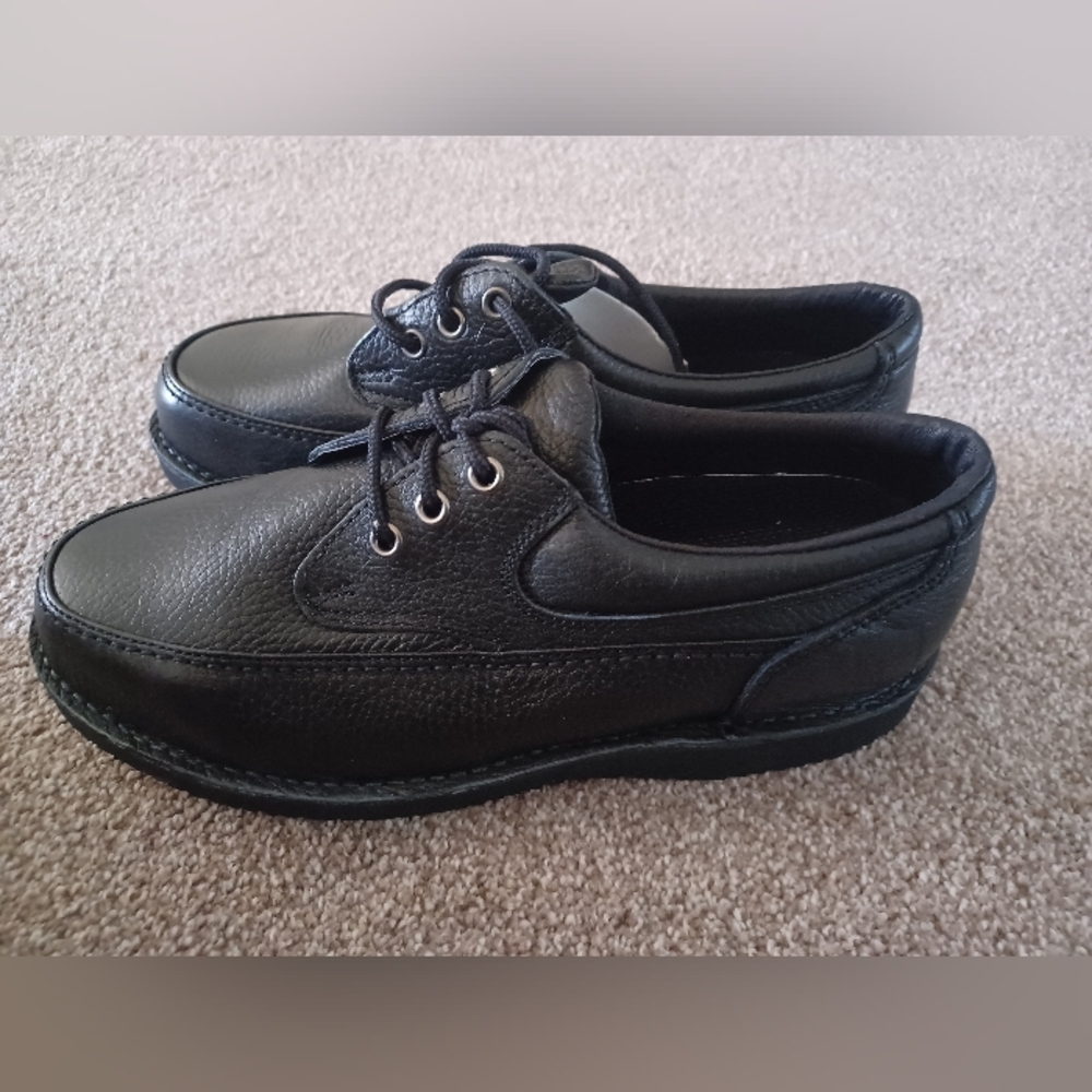 Black Leather Boat Shoes with Durable Rubber Sole